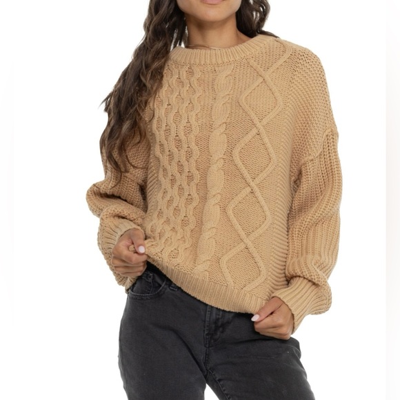 NWT FREE PEOPLE DREAM M Cable Knit Crewneck Sweater Classic...